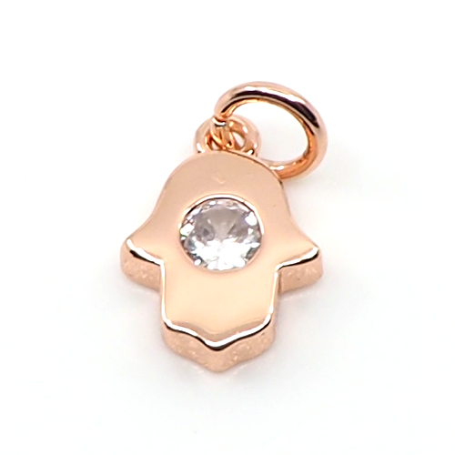 Pendentif main